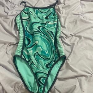 One piece swimsuit with designs